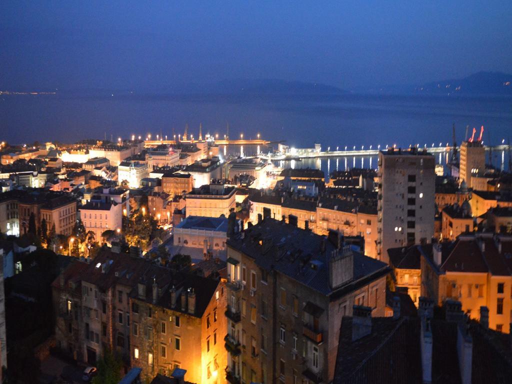 Liburana Apartment Rijeka Bagian luar foto