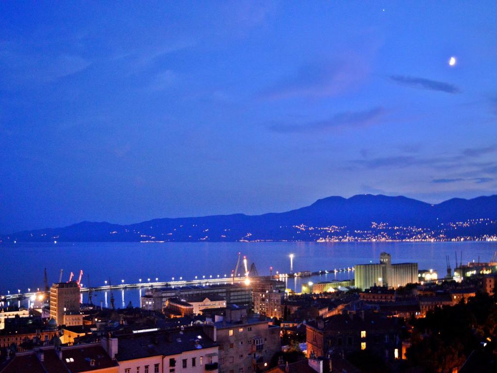 Liburana Apartment Rijeka Bagian luar foto