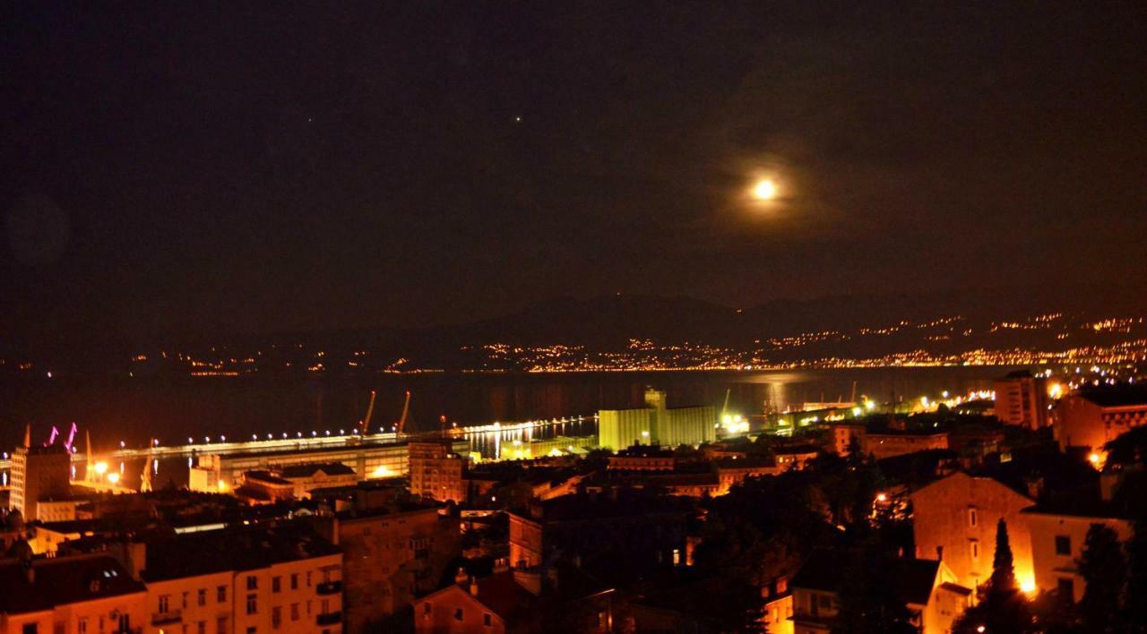 Liburana Apartment Rijeka Bagian luar foto
